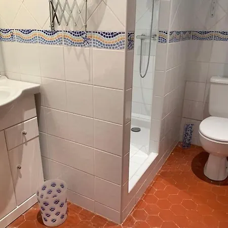 - Maison De - Piscine Holiday home *