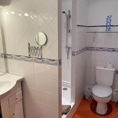 - Maison De - Piscine *